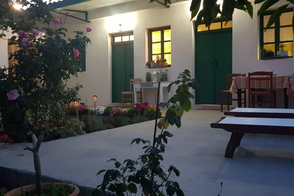 Erofili Cottage House Элунда Экстерьер фото
